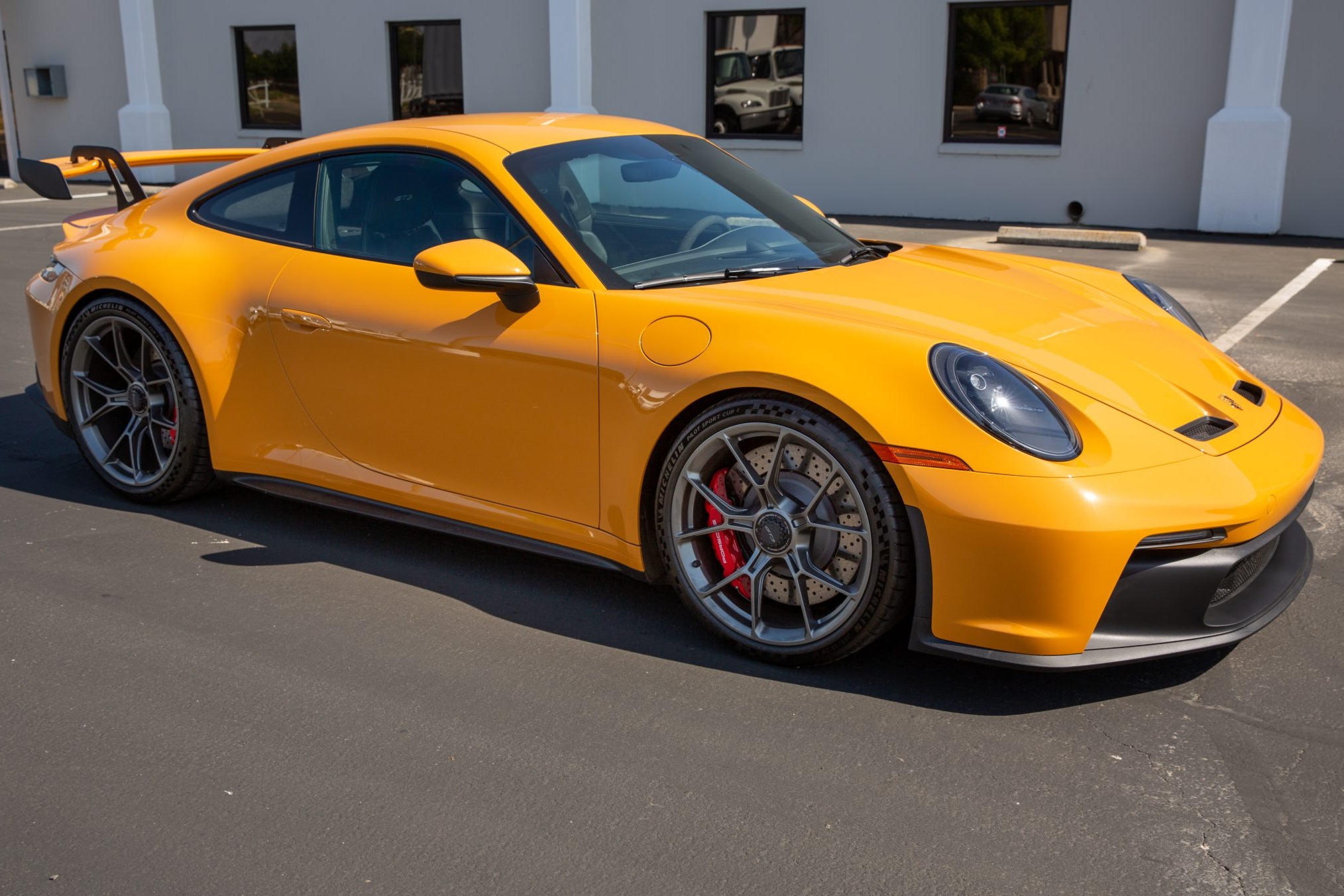 2022 911 GT3 photo 2