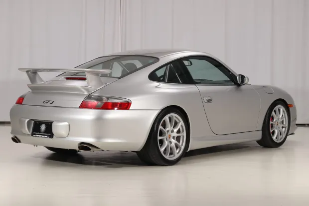 2004 911 GT3 photo 2