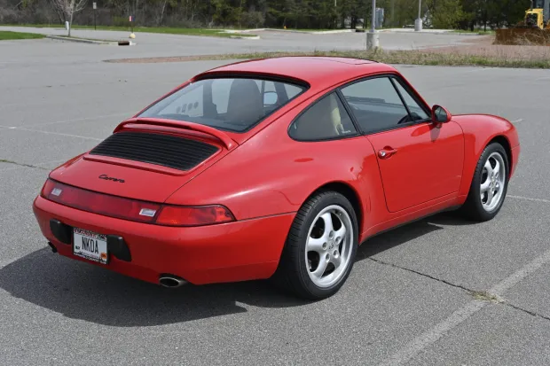 1995 911 Carrera photo 2