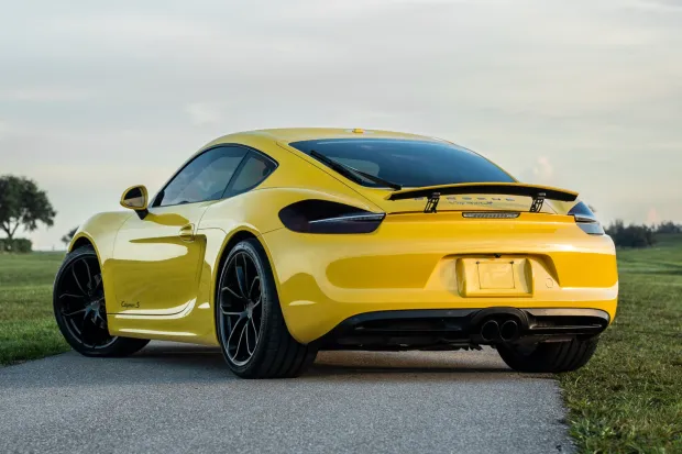 2014 Cayman S photo 2