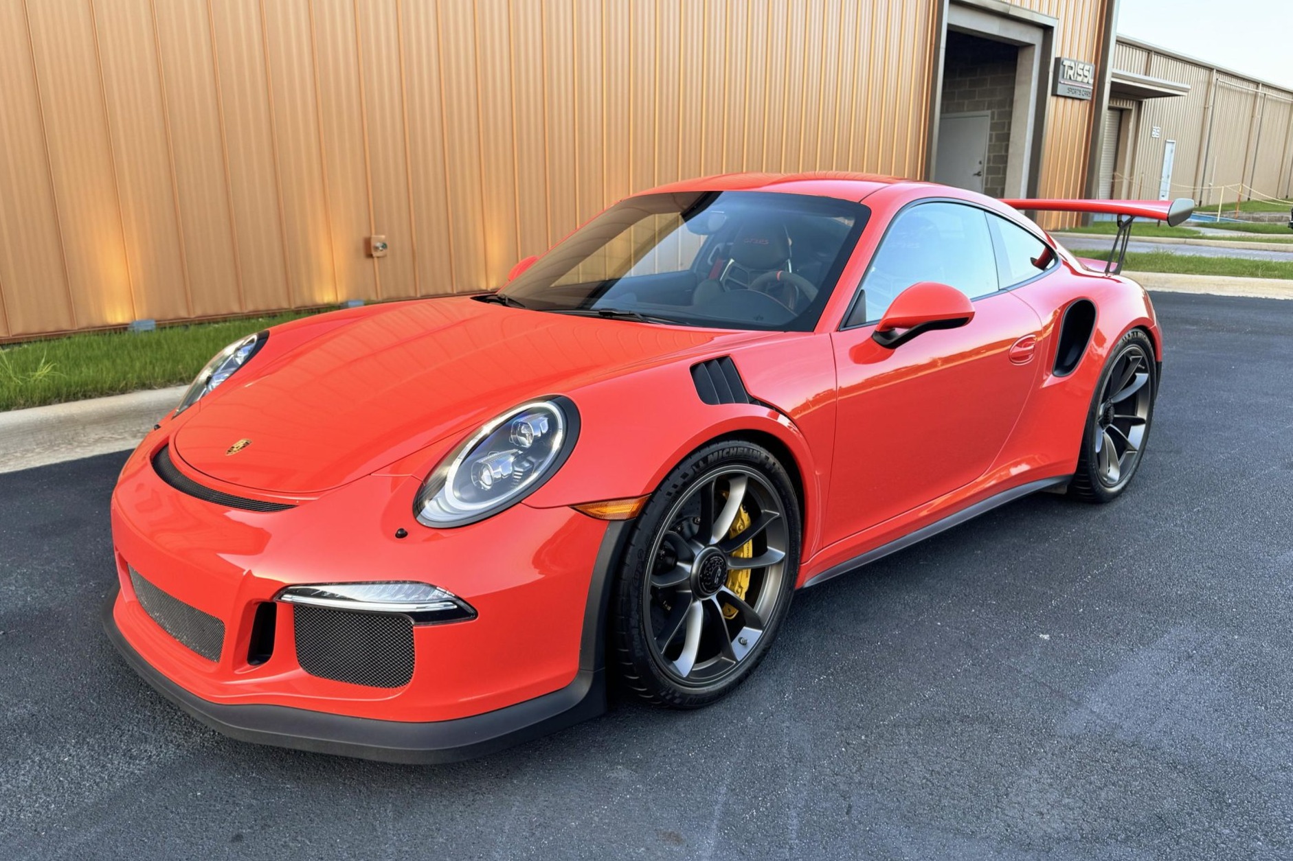 2016 911 GT3 RS photo 2