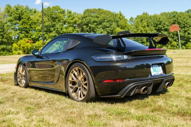2025 718 Cayman GT4 RS photo 2