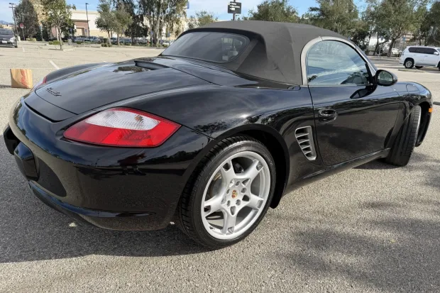 2005 Boxster Base photo 2