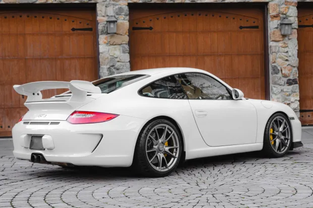 2011 911 GT3 photo 2