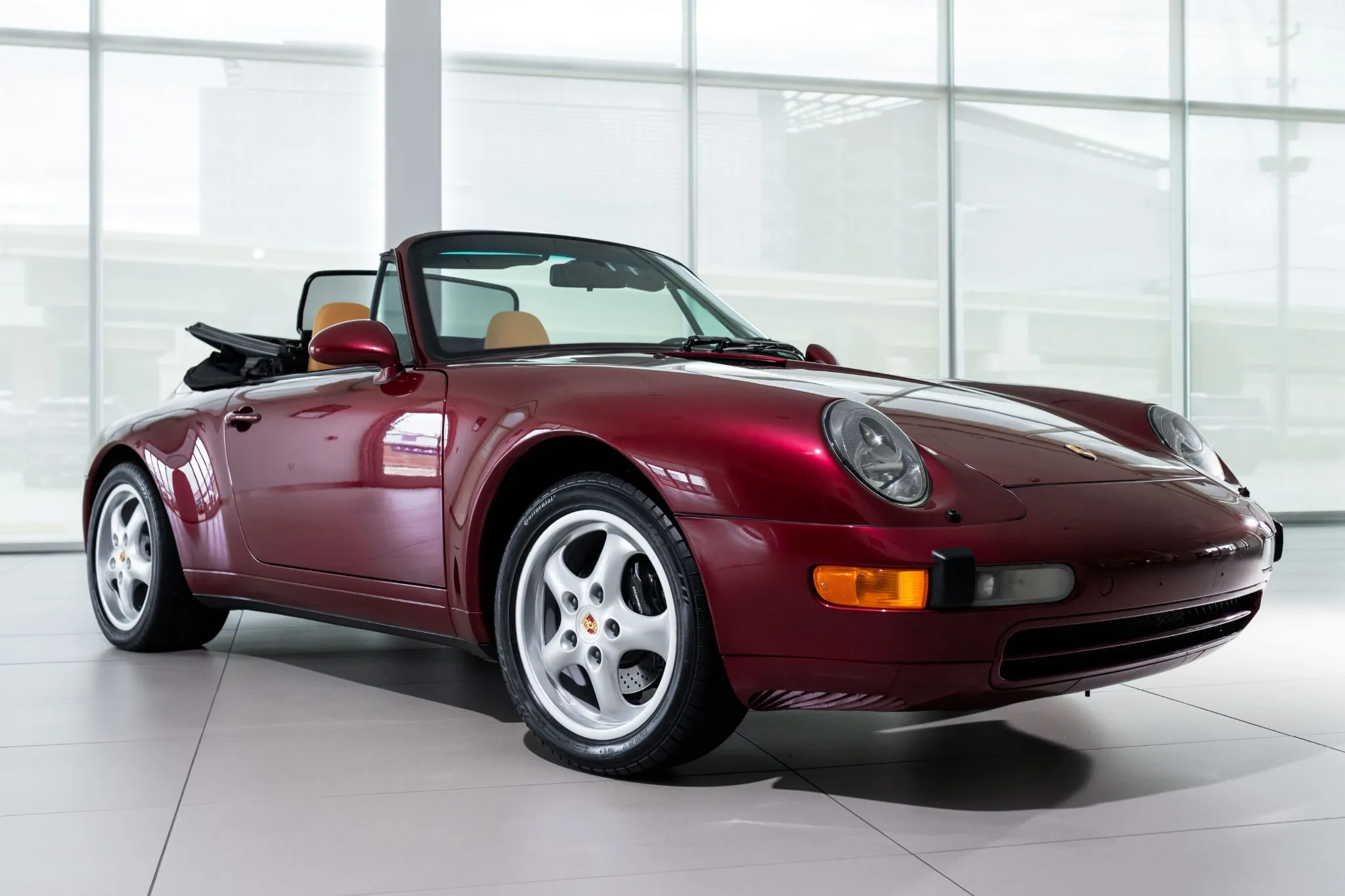 1998 Porsche 911 Carrera Cabriolet