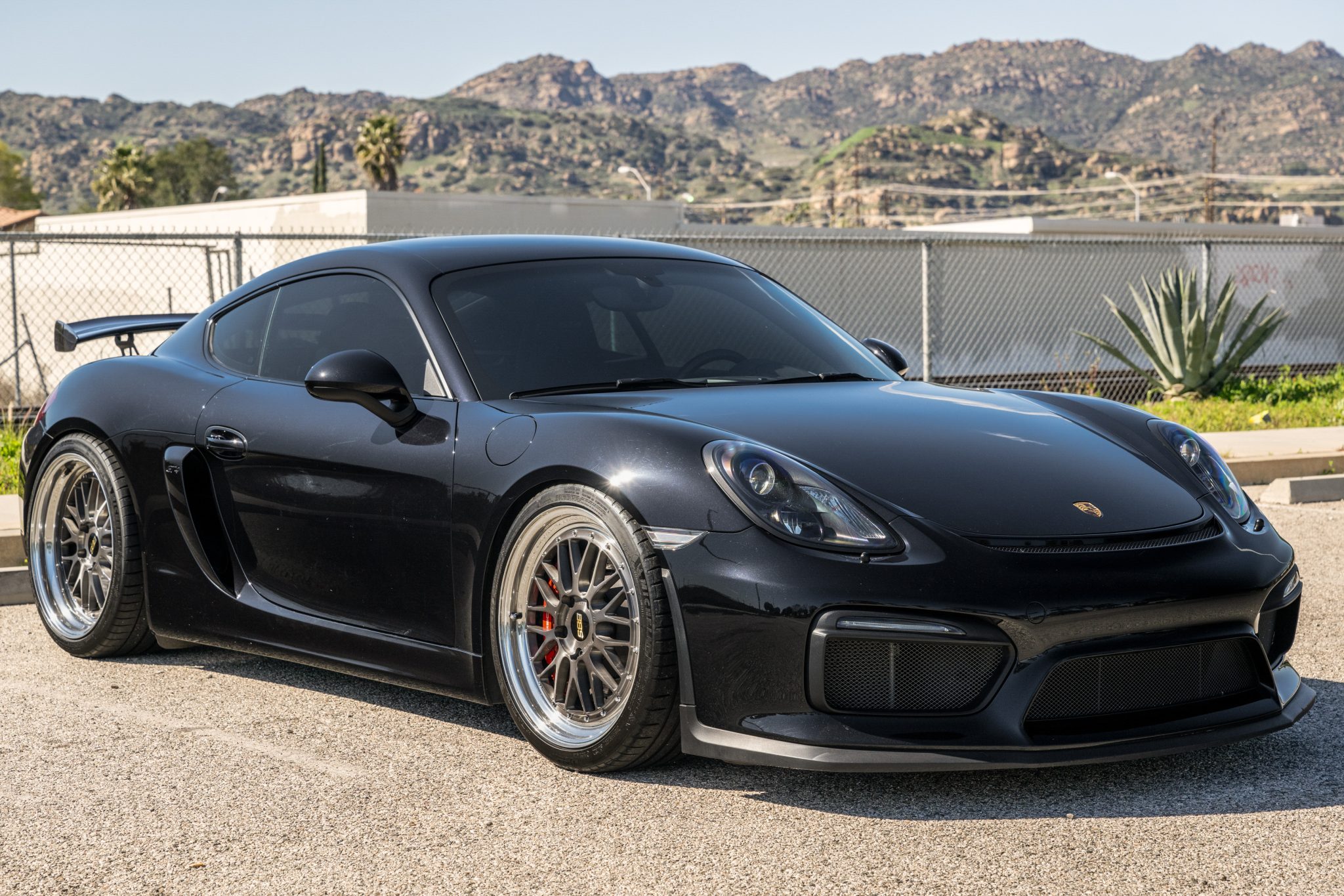 2016 Cayman GT4 photo 2