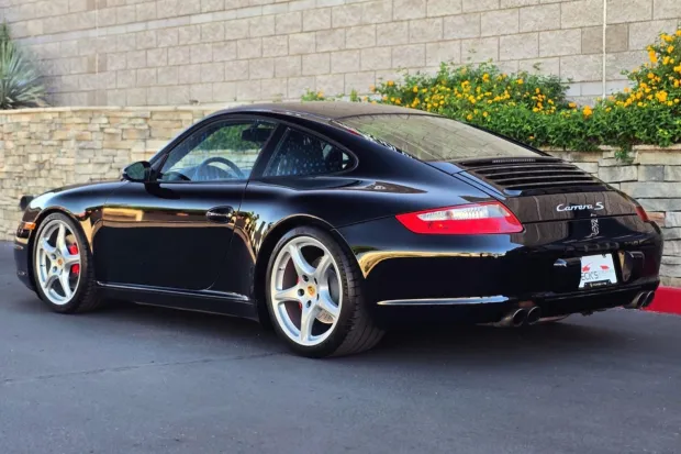 2008 911 Carrera S photo 2