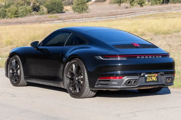 2023 911 Carrera photo 2
