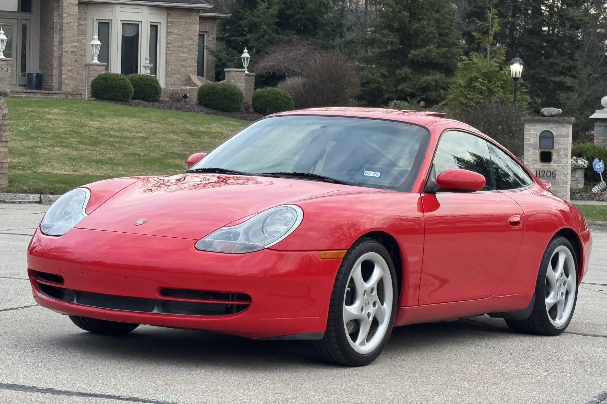 2000 Porsche 911 Carrera