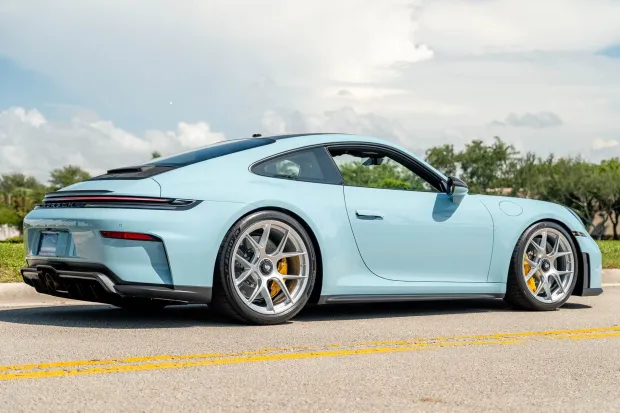 2026 911 GT3 Touring photo 2