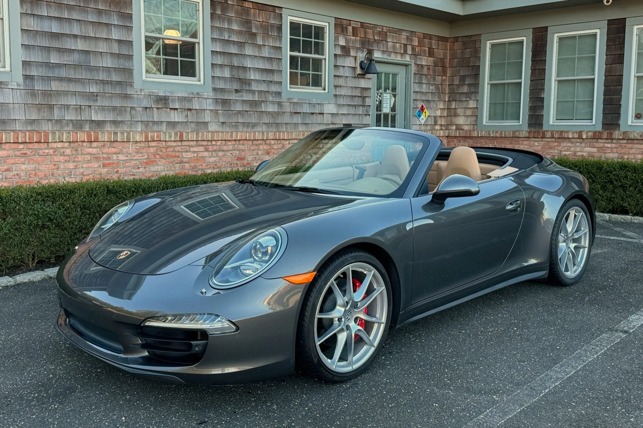 2014 Porsche 911 Carrera 4S Cabriolet