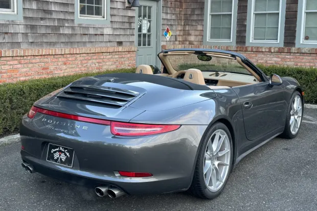 2014 911 Carrera 4S Cabriolet photo 2