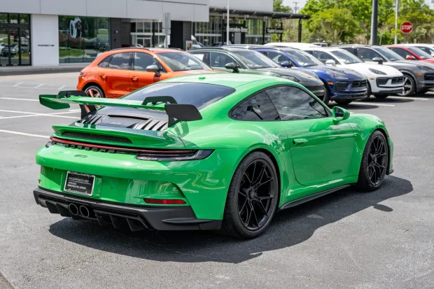 2022 911 GT3 photo 2