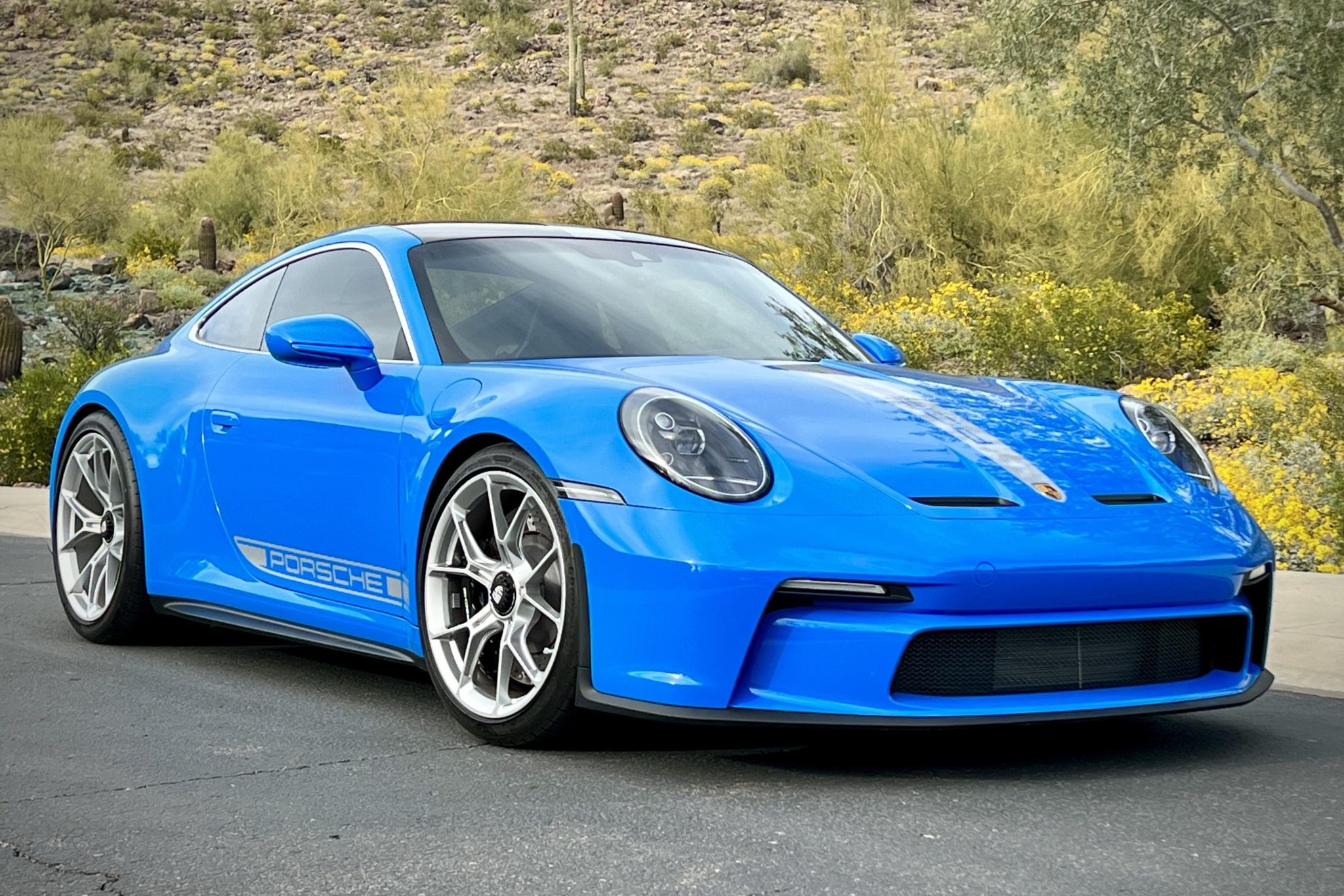 2022 911 GT3 Touring photo 2