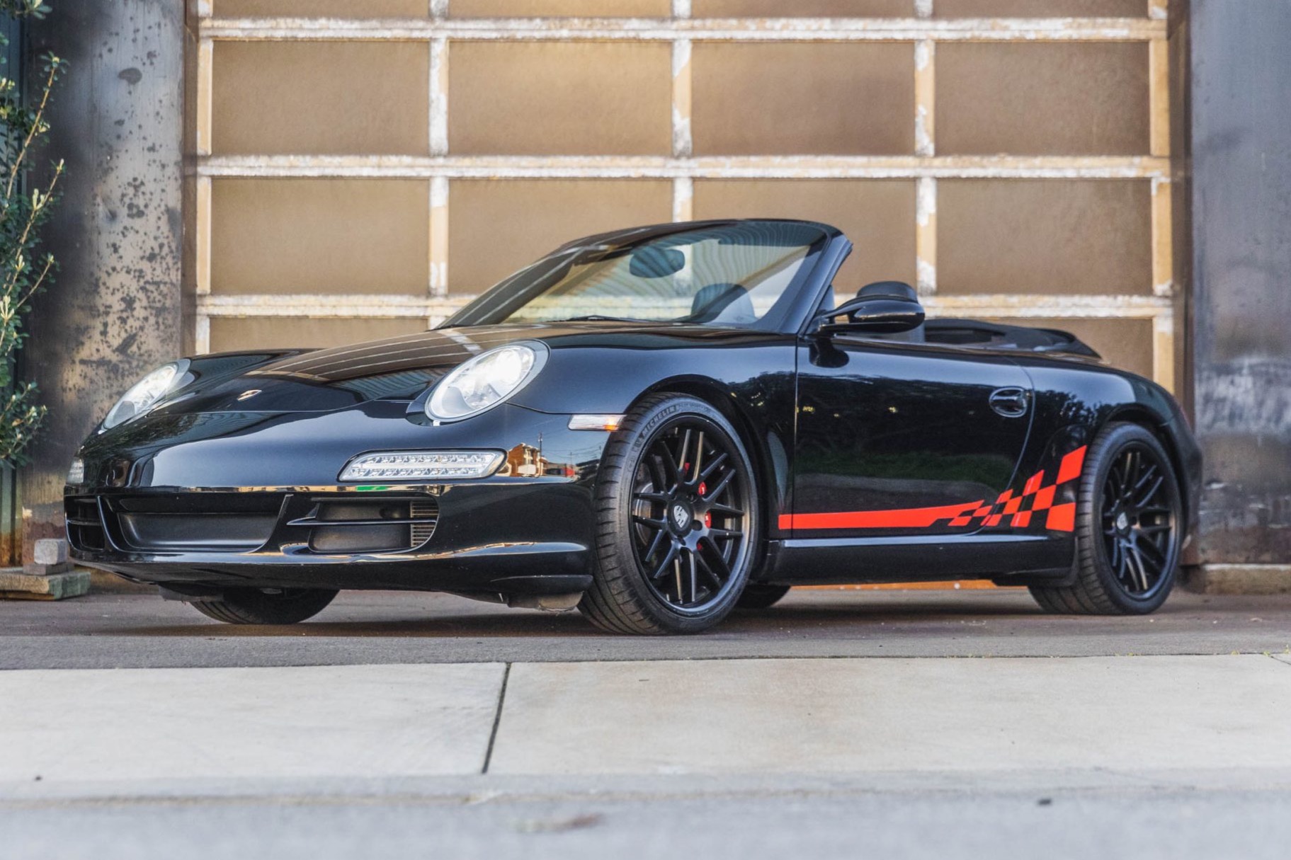 2006 911 Carrera Cabriolet photo 2