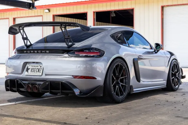 2019 718 Cayman Base photo 2