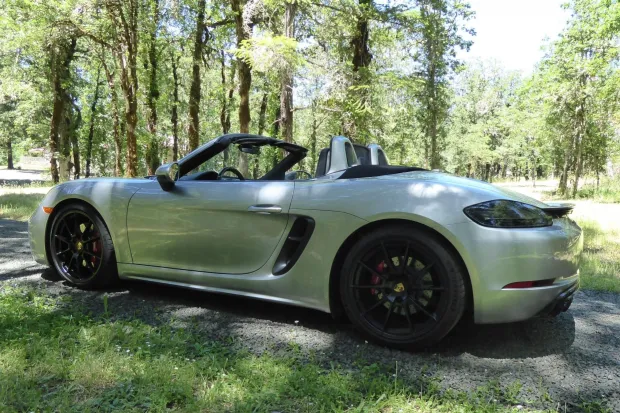 2024 718 Boxster Turbo photo 2