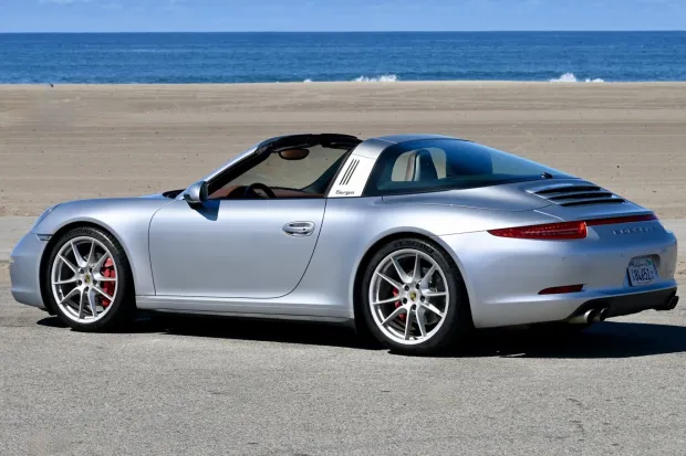 2015 911 Targa 4S photo 2