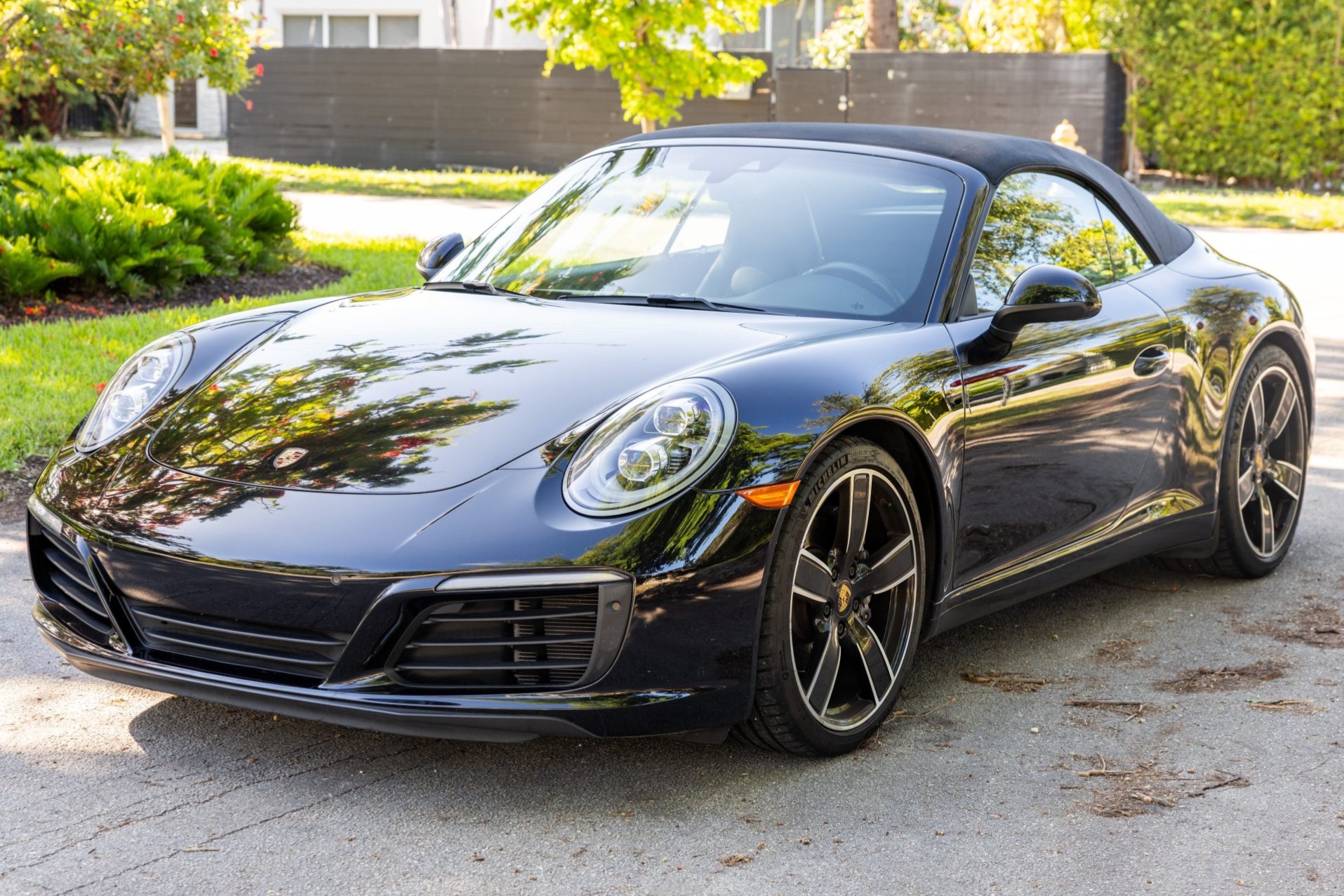 2018 911 Carrera Cabriolet