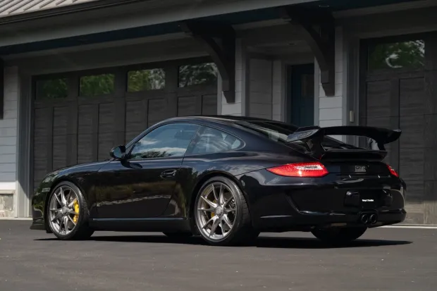 2010 911 GT3 photo 2