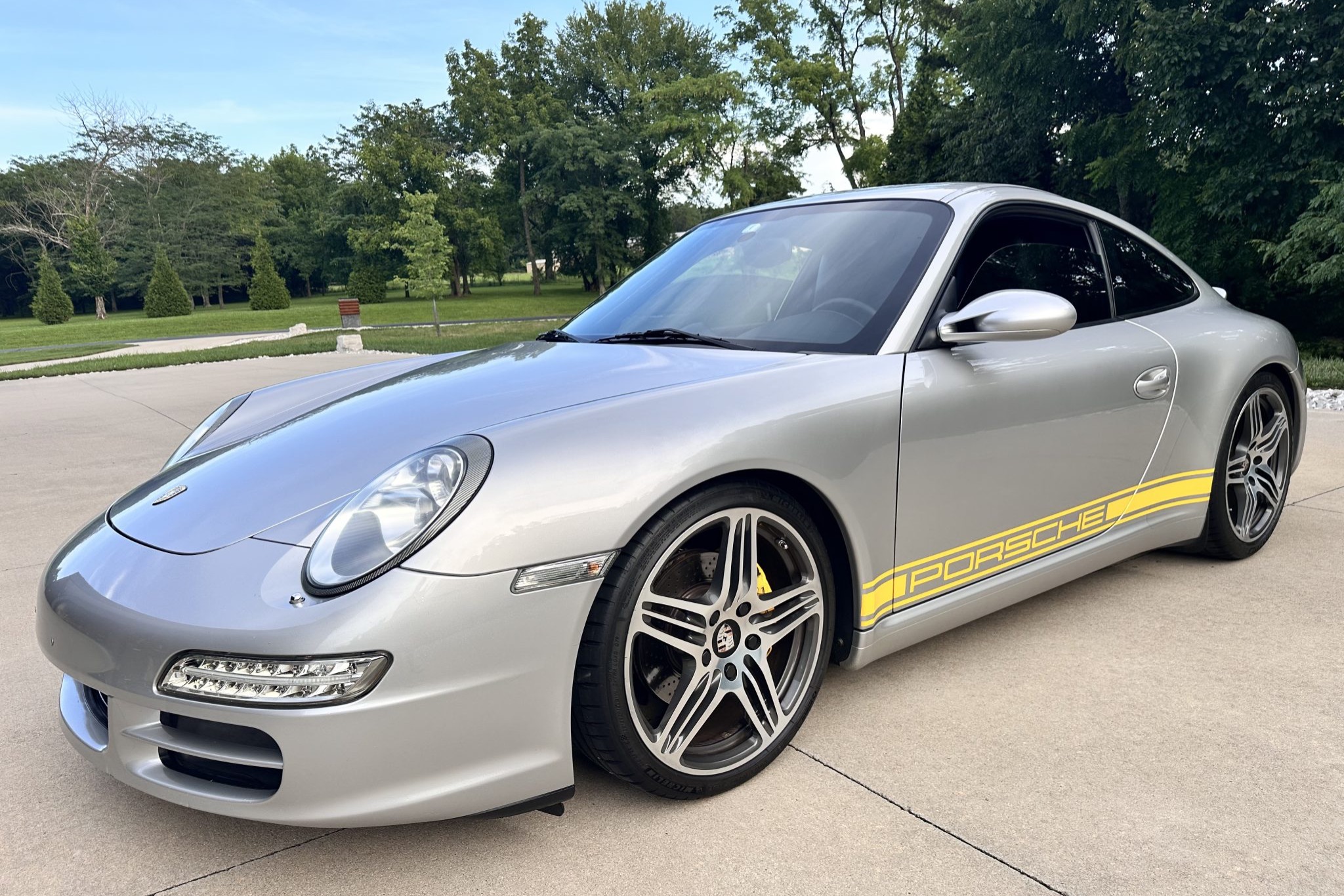 2008 911 Carrera photo 2