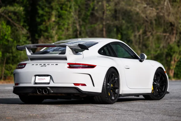 2018 911 GT3 photo 2