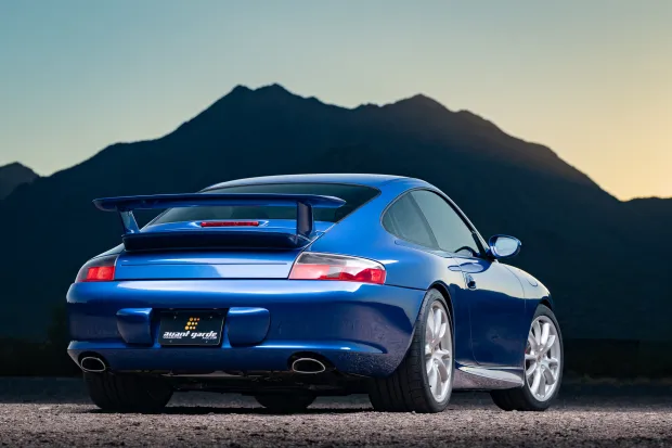 2004 911 GT3 photo 2