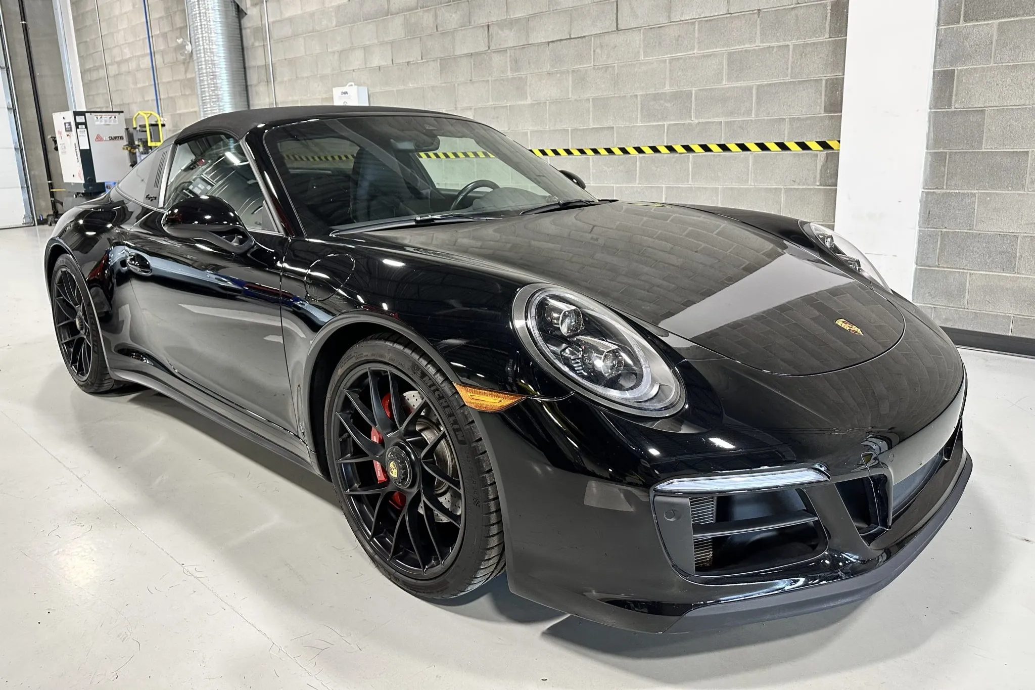 2019 Porsche 911 Targa 4 GTS