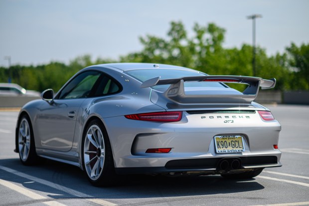 2015 911 GT3 photo 2