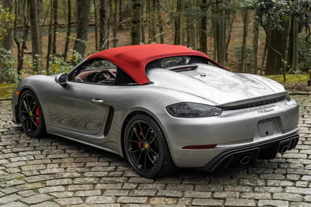2021 718 Boxster Spyder photo 2