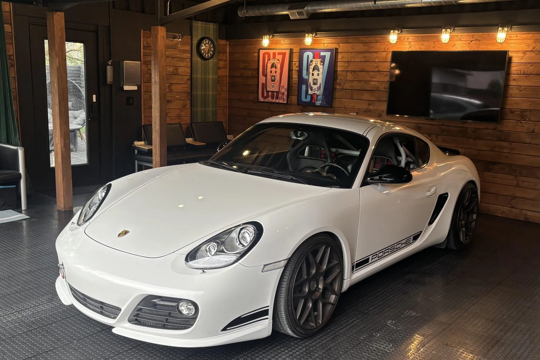 2012 Cayman R