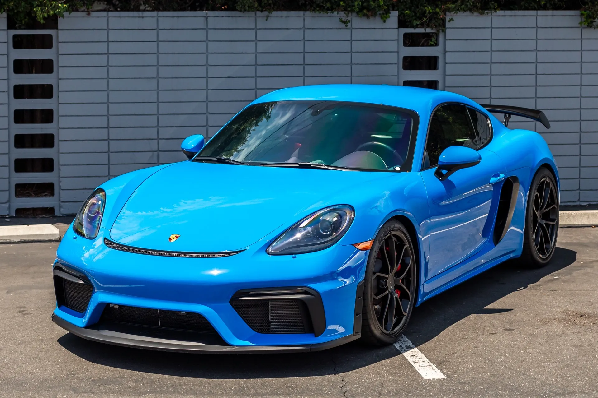 2023 Porsche 718 Cayman GT4