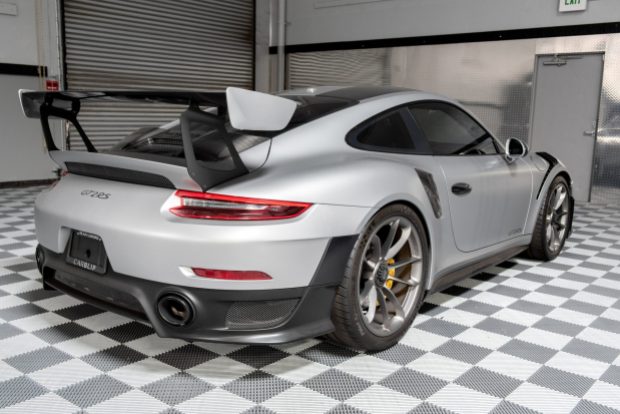 2019 911 GT2 RS photo 2
