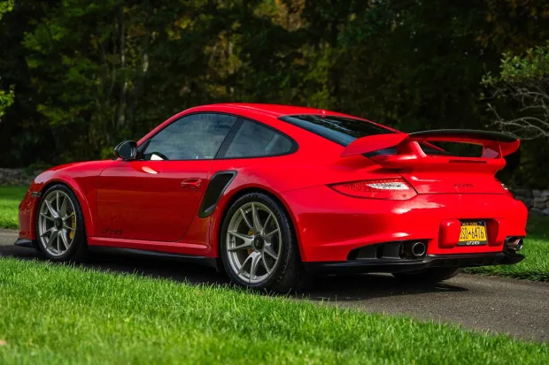 2011 911 GT2 RS photo 2