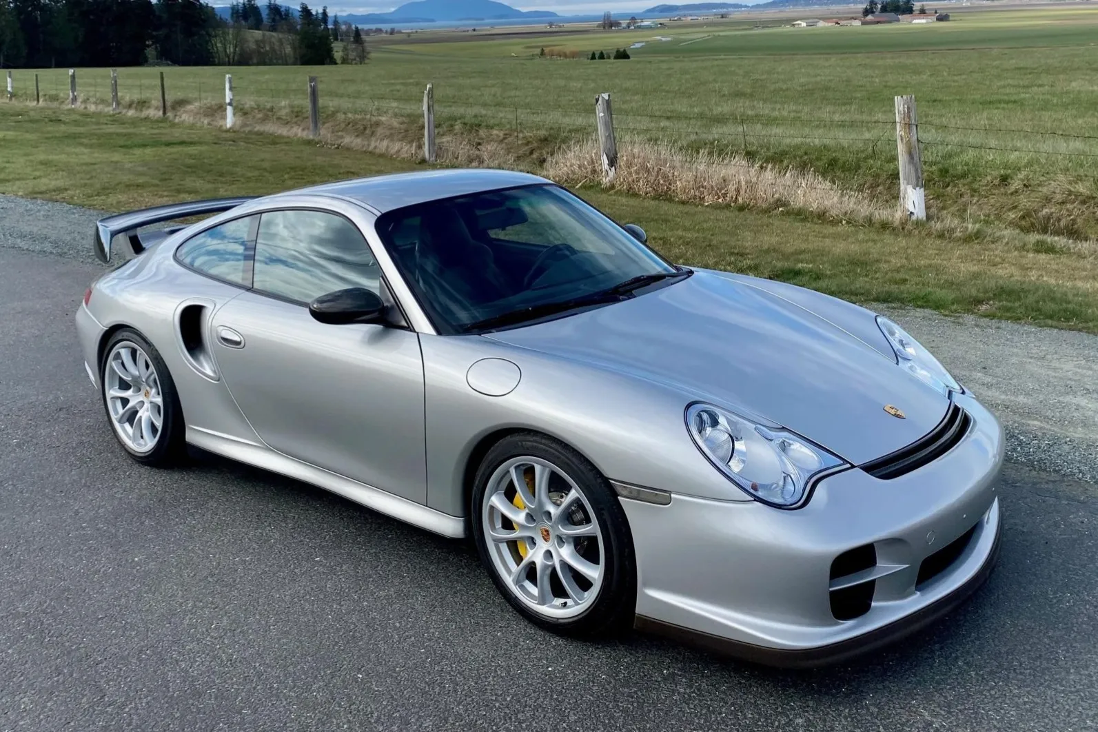2004 Porsche 911 GT2