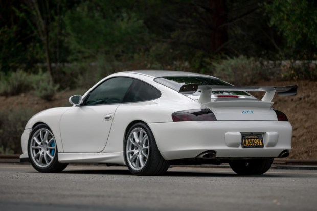2005 911 GT3 photo 2