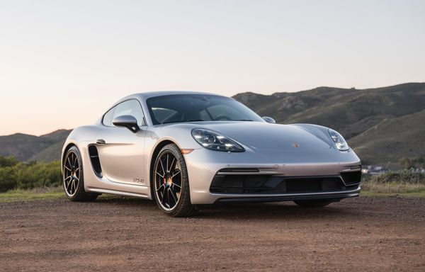 2021 Porsche 718 Cayman GTS