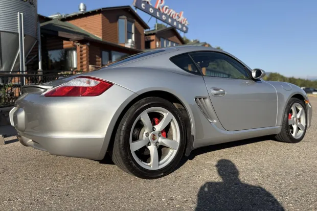 2006 Cayman S photo 2