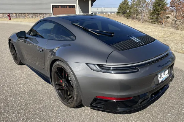 2022 911 Carrera GTS photo 2