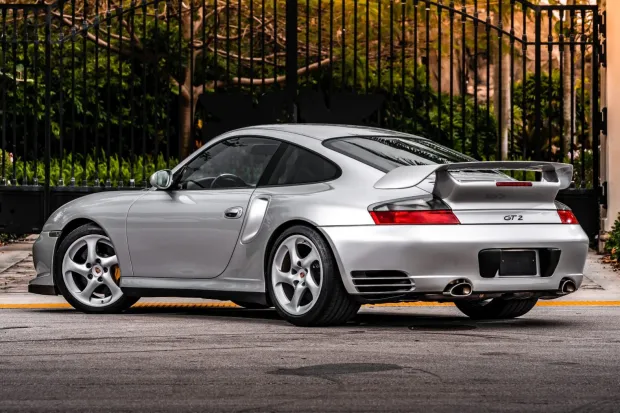 2003 911 GT2 photo 2