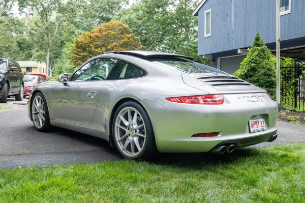 2012 911 Carrera S photo 2
