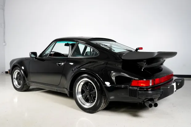 2017 911 Turbo photo 2