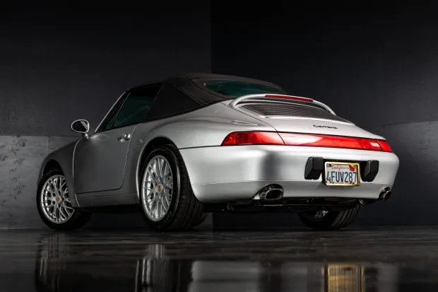 1998 911 Carrera photo 2