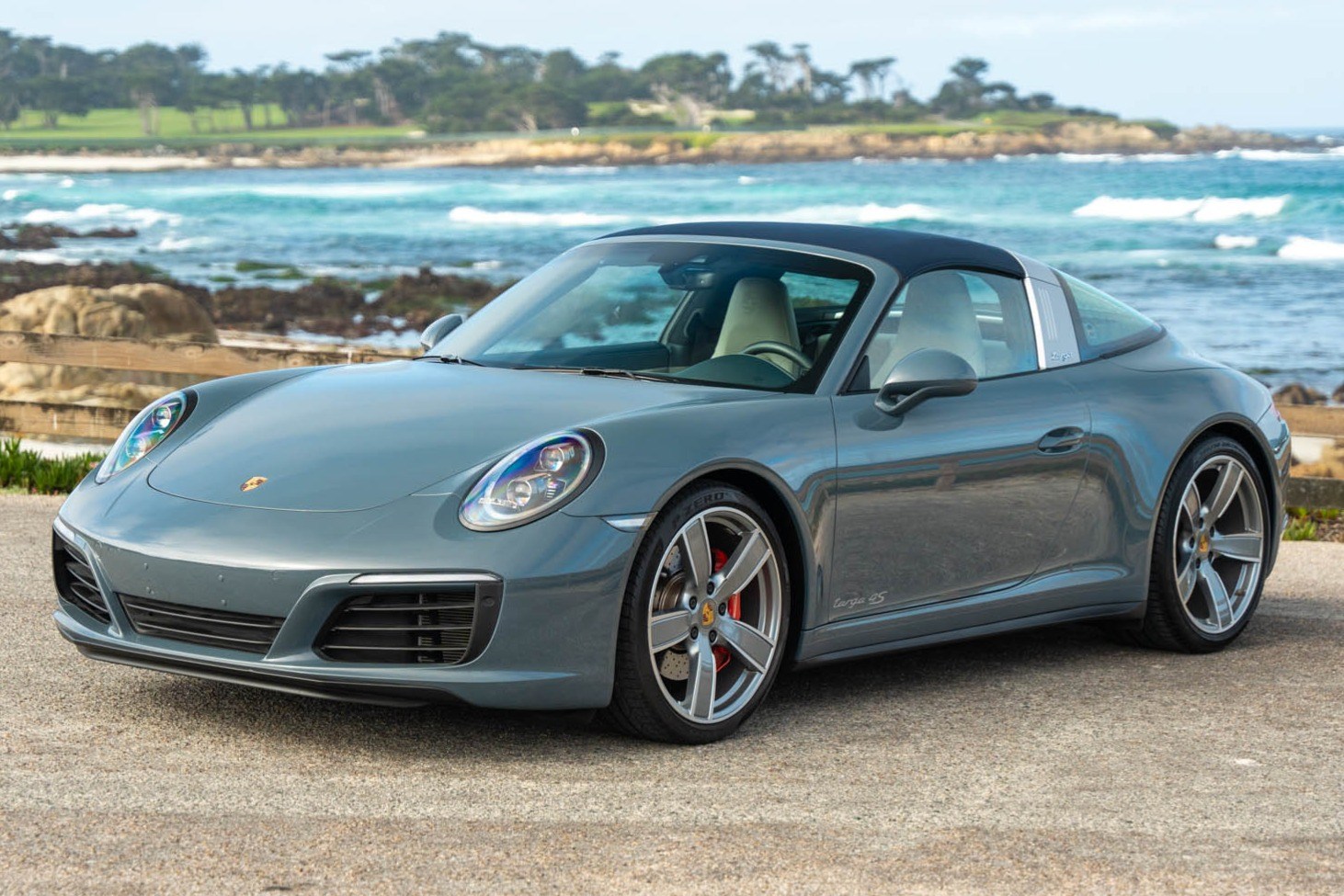 2018 911 Targa 4S photo 2