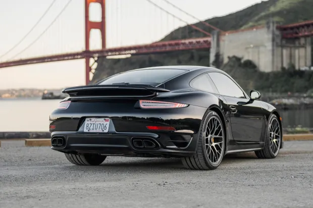 2015 911 Turbo S photo 2