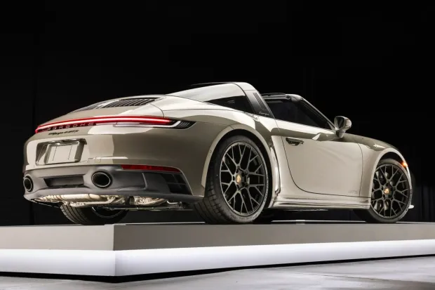 2023 911 Targa 4 GTS photo 2