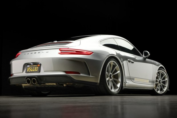 2018 911 GT3 Touring photo 2