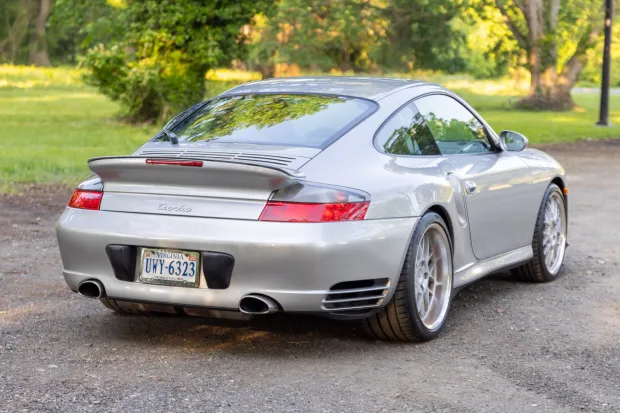 2002 911 Turbo photo 2