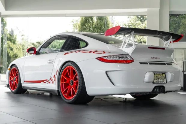 2011 911 GT3 RS photo 2