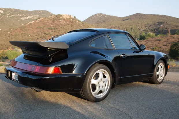 2021 911 Carrera photo 2